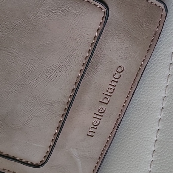 Melie Bianco Brett Vegan Leather Crossbody Bag ❤️ - Picture 3 of 8